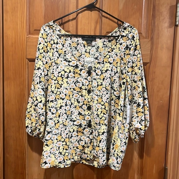 Sanctuary : Garden Valley V-neck Button Down Blouse NWT - Picture 1 of 8